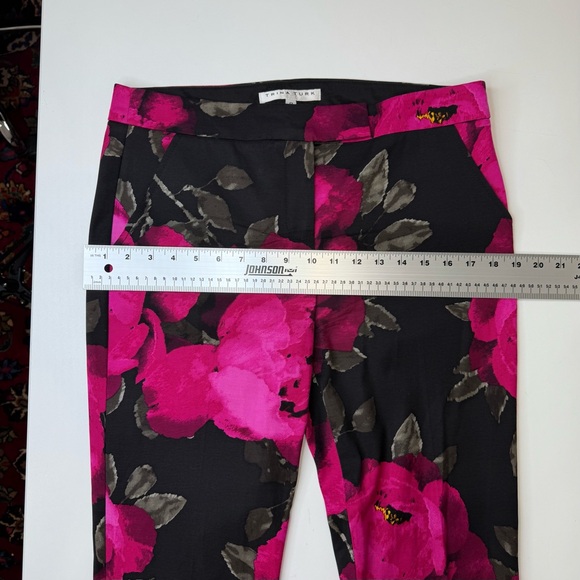 Trina Turk, Floral Pink and Black Pants, women’s size 8, Textured, like new! - Picture 9 of 9